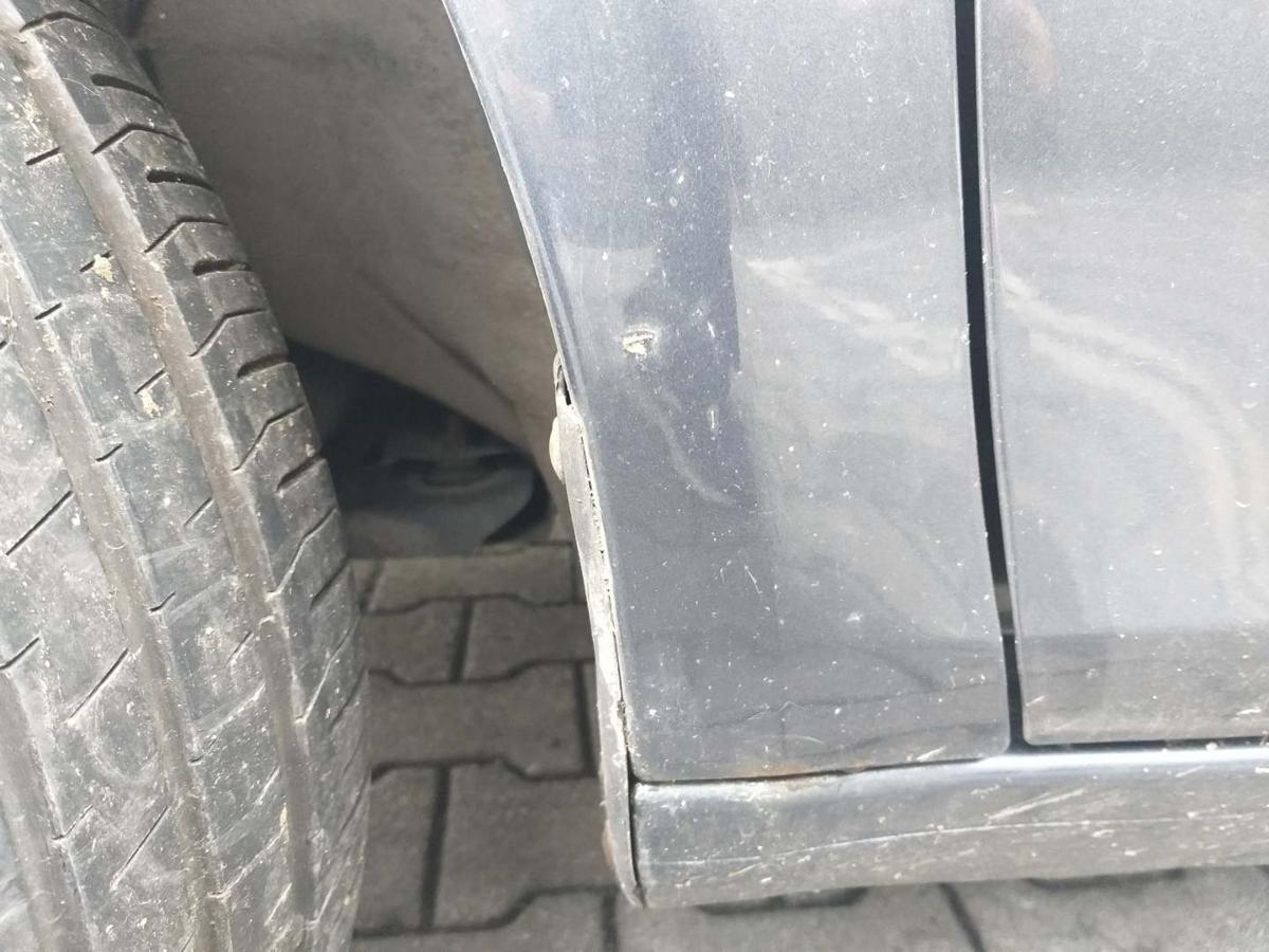 Skoda Fabia 2 5J original Kotflügel vorn links LF8J Anthrazitgrau Bj.2009 Skoda Fabia 2 5J original Kotflügel vorn links LF8J Anthrazitgrau Bj.2009